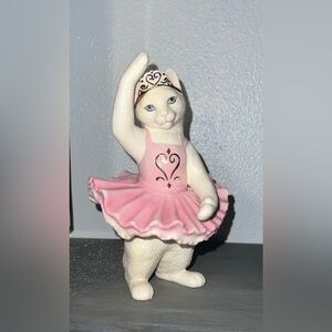 Lenox Kitty's First Recital Figurine